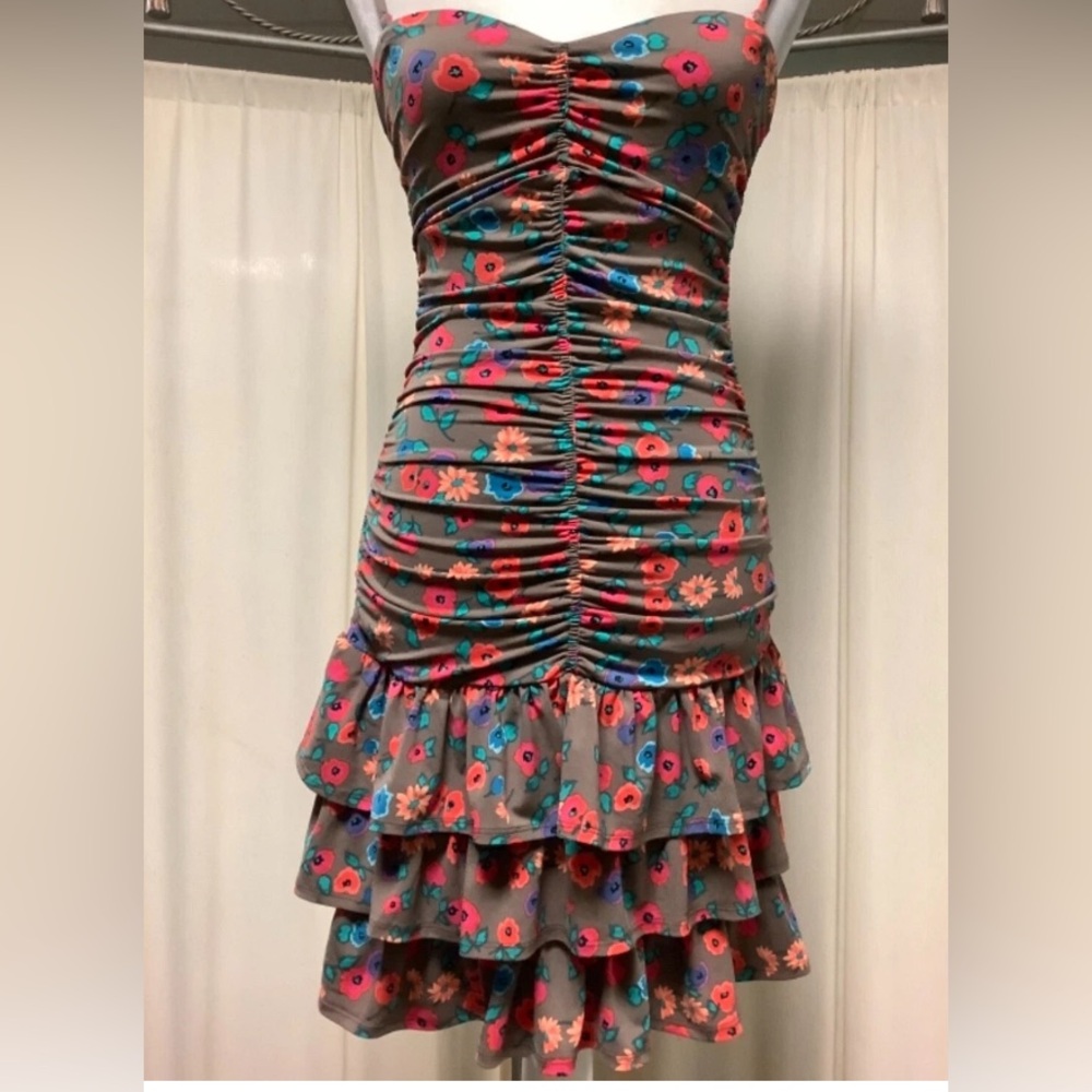 Vintage Free People Flirty Floral Strapless Ruched & Ruffled Bodycon Mini Dress